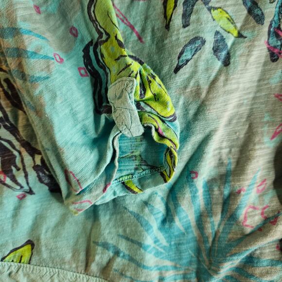 Women's 3/4 Sleeve Top Size Large - Picture 7 of 10